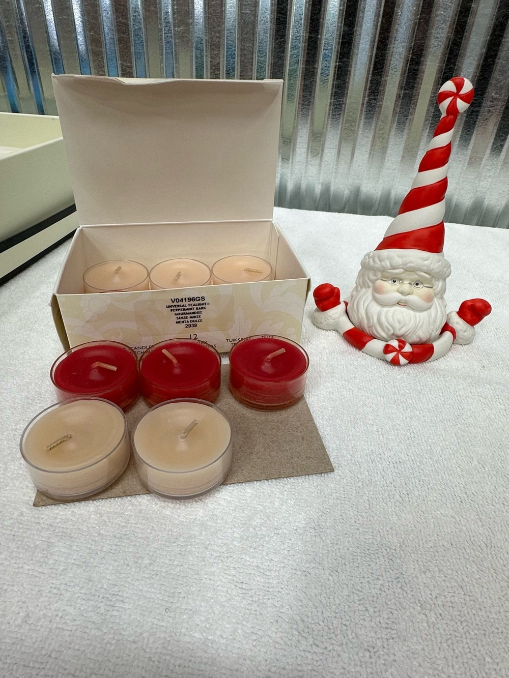 Retired PartyLite Sweets and Treats Christmas Santa Gift Set